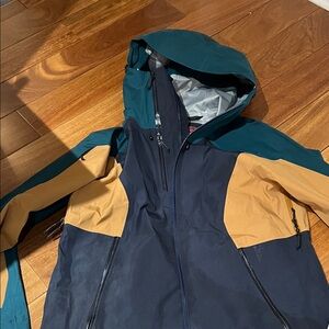 Spyder Women's Ski Jacket - Teal, Navy, and Tan